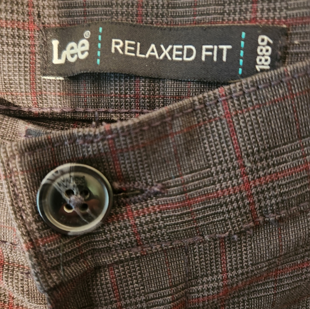 Lee womens relaxed fit pants size 8 - Picture 2 of 4